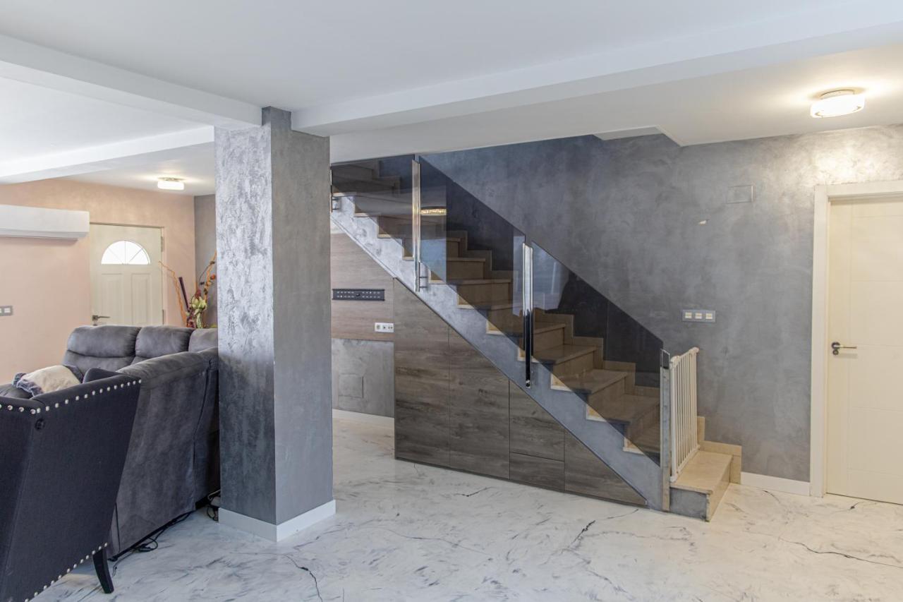 Montainbeach Villa San Vicente Raspeig Buitenkant foto